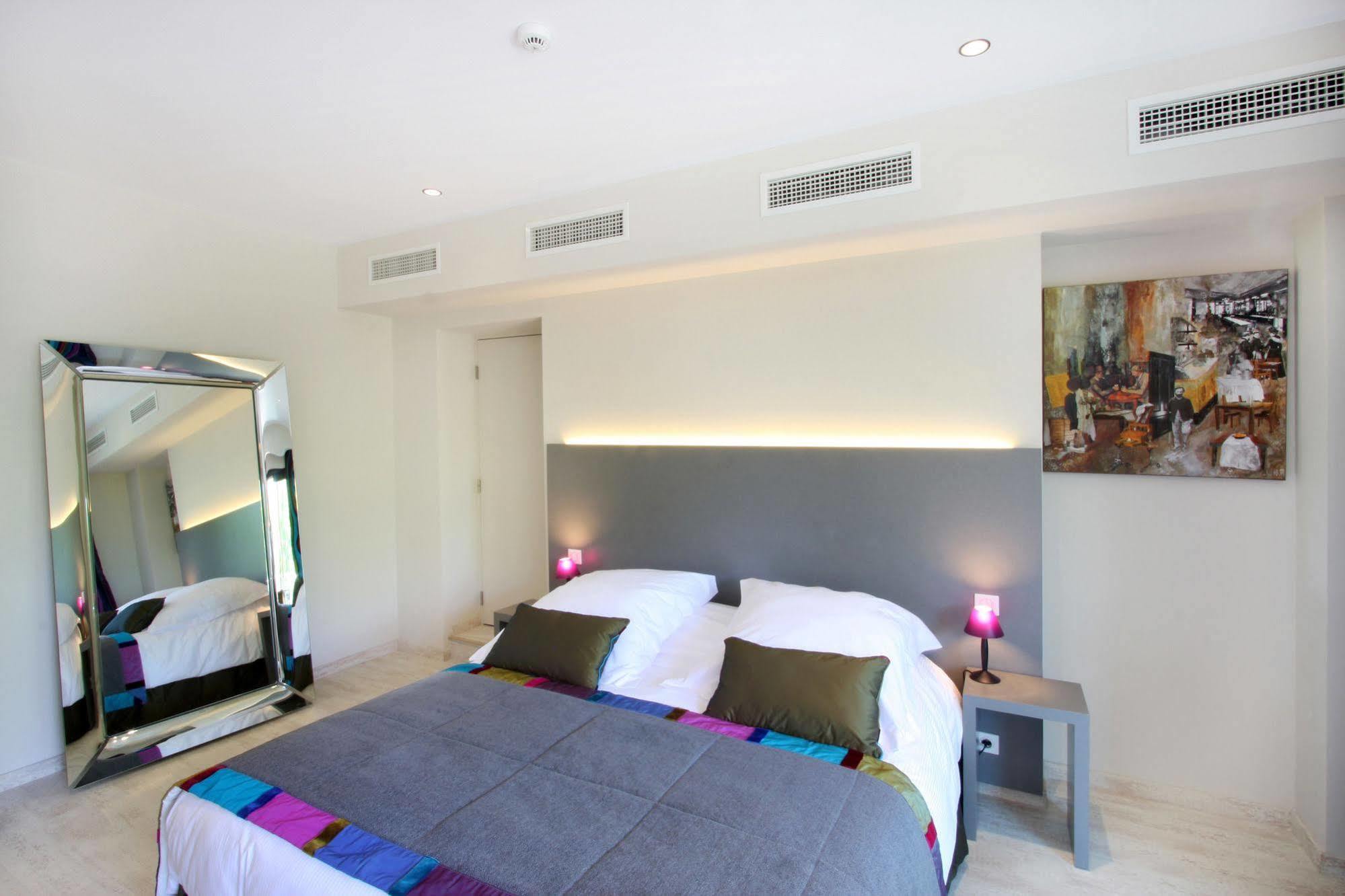 Hotel Les Deux Garcons Aix-en-Provence Eksteriør billede